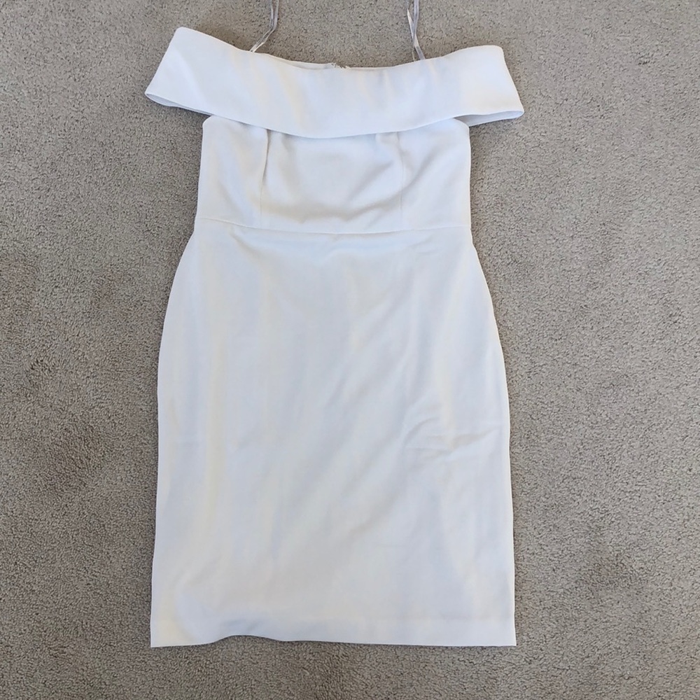 NWOT Calvin Klein Off the Shoulder Dress - Picture 3 of 8